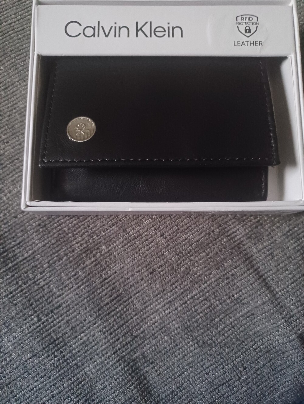 Wallet Tri Fold Calvin Klein Black Leather
